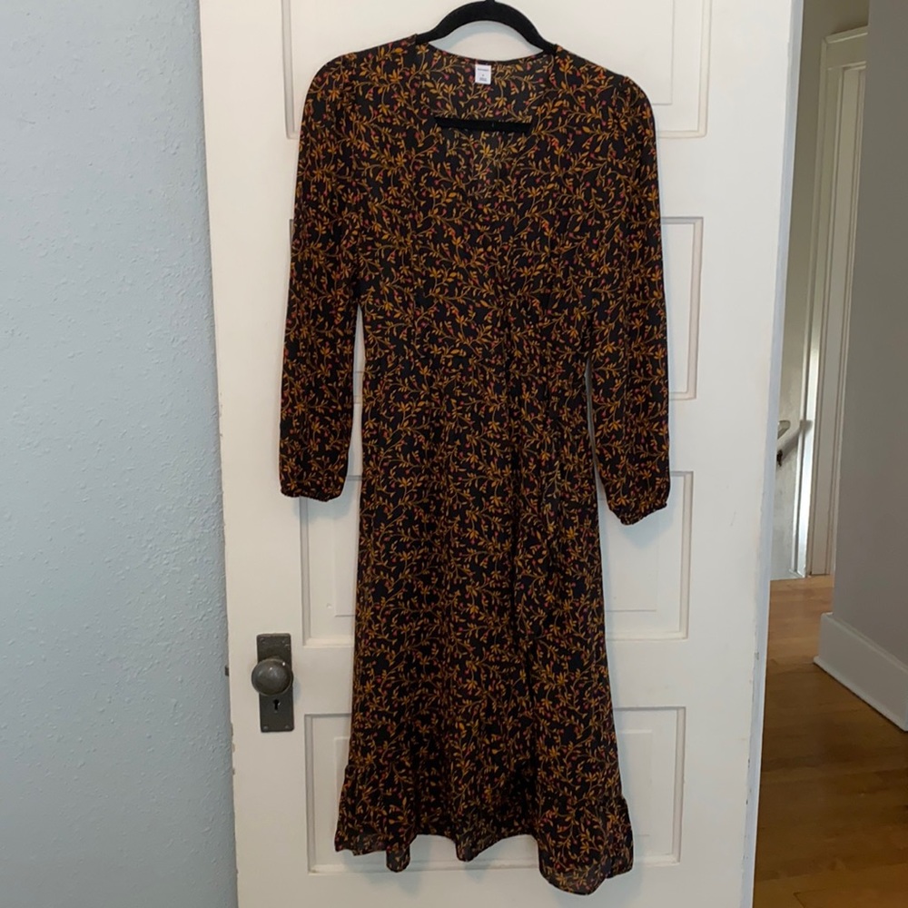 Old Navy black floral midi